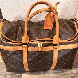SOLD Louis Vuitton Sac Chaussures 55 Authenticated by Poshmark
